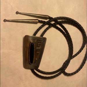 Vintage Navajo Bolo Tie with Oval Onyx Stone